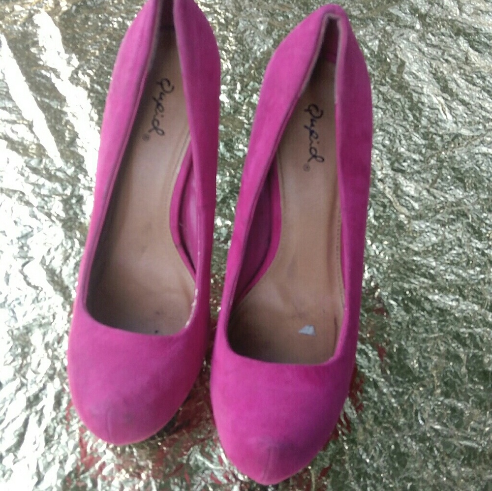 Pink Heels - Picture 2 of 3